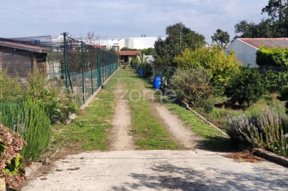 Terreno para Venda em Castêlo da Maia