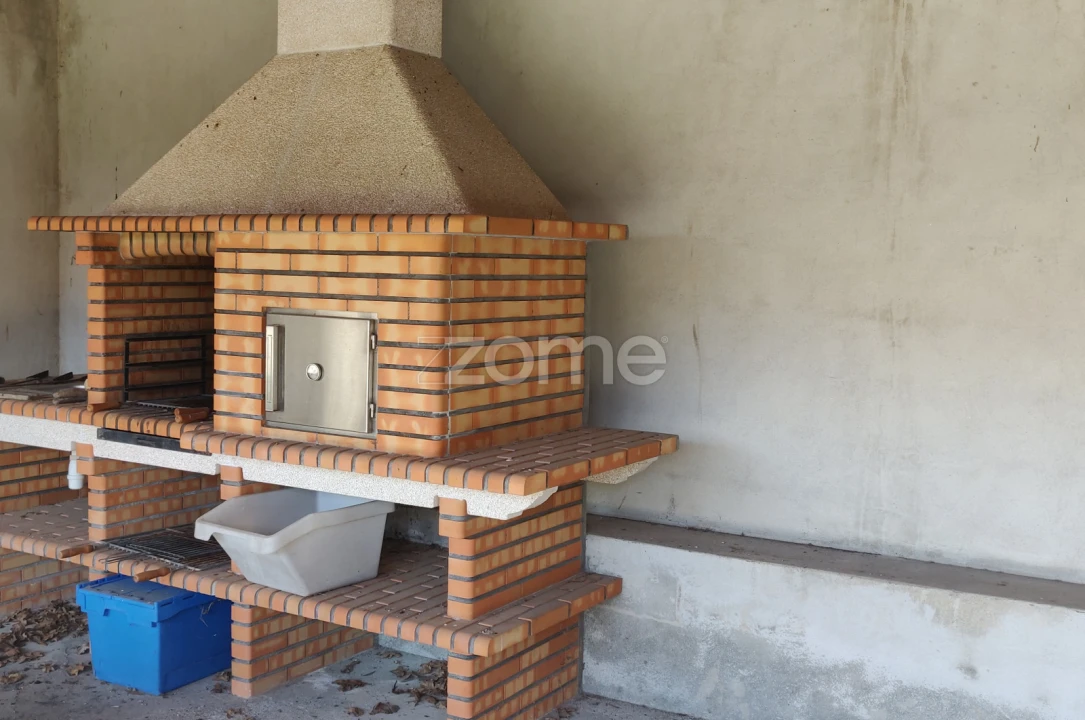 Terreno para Venda em Castêlo da Maia Foto 17