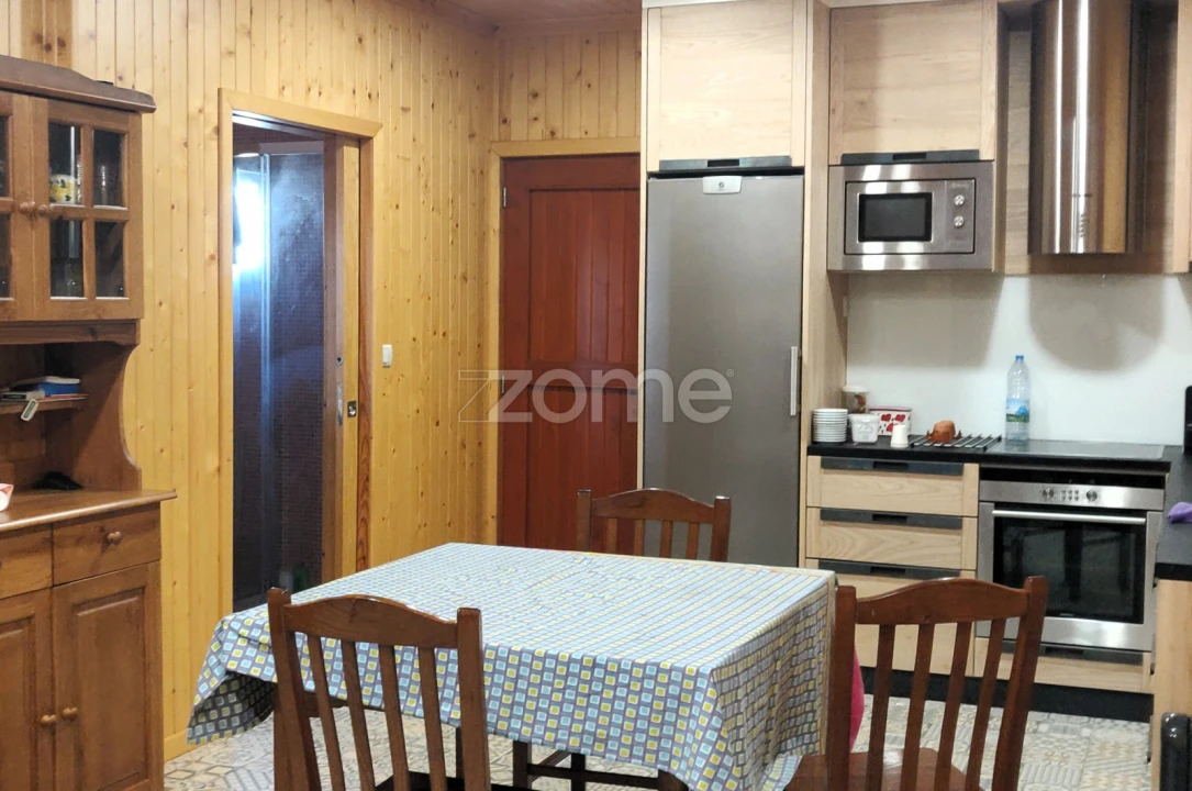 Terreno para Venda em Castêlo da Maia Foto 22