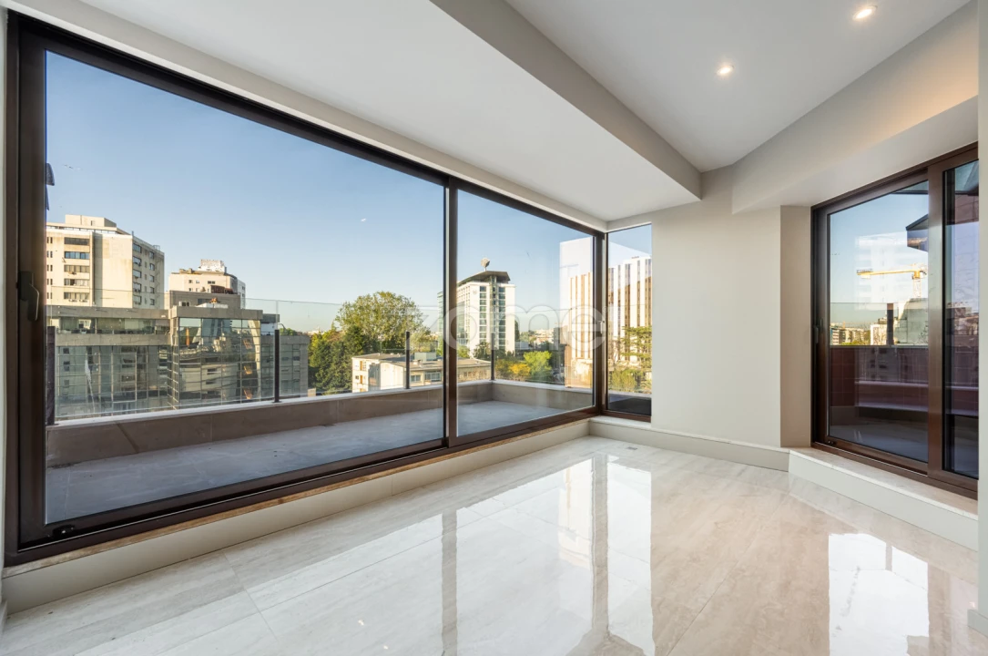 Apartamento T3 para Venda em Lordelo do Ouro e Massarelos Foto 5
