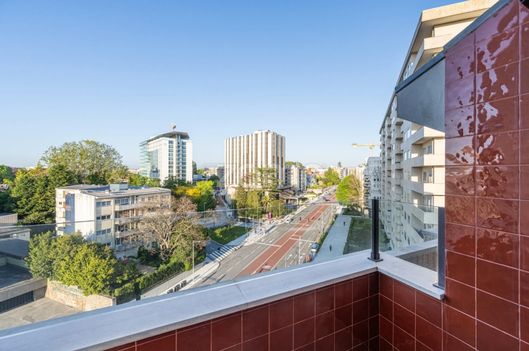 Apartamento T3 para Venda em Lordelo do Ouro e Massarelos Foto 29