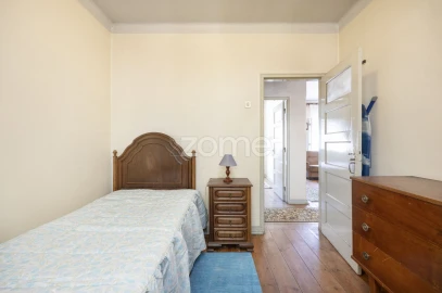 Moradia T4 para Venda em Santiago e São Simão de Litém e Albergaria dos Doze