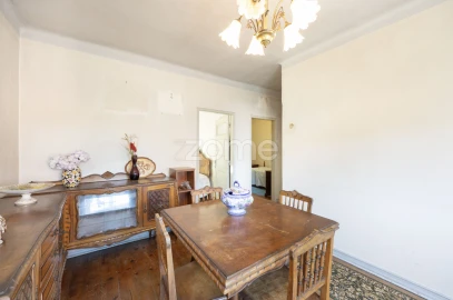 Moradia T4 para Venda em Santiago e São Simão de Litém e Albergaria dos Doze