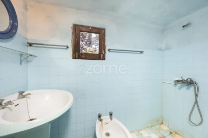 Moradia T4 para Venda em Santiago e São Simão de Litém e Albergaria dos Doze