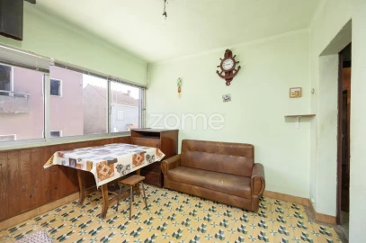 Moradia T4 para Venda em Santiago e São Simão de Litém e Albergaria dos Doze