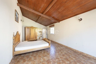 Moradia T4 para Venda em Santiago e São Simão de Litém e Albergaria dos Doze