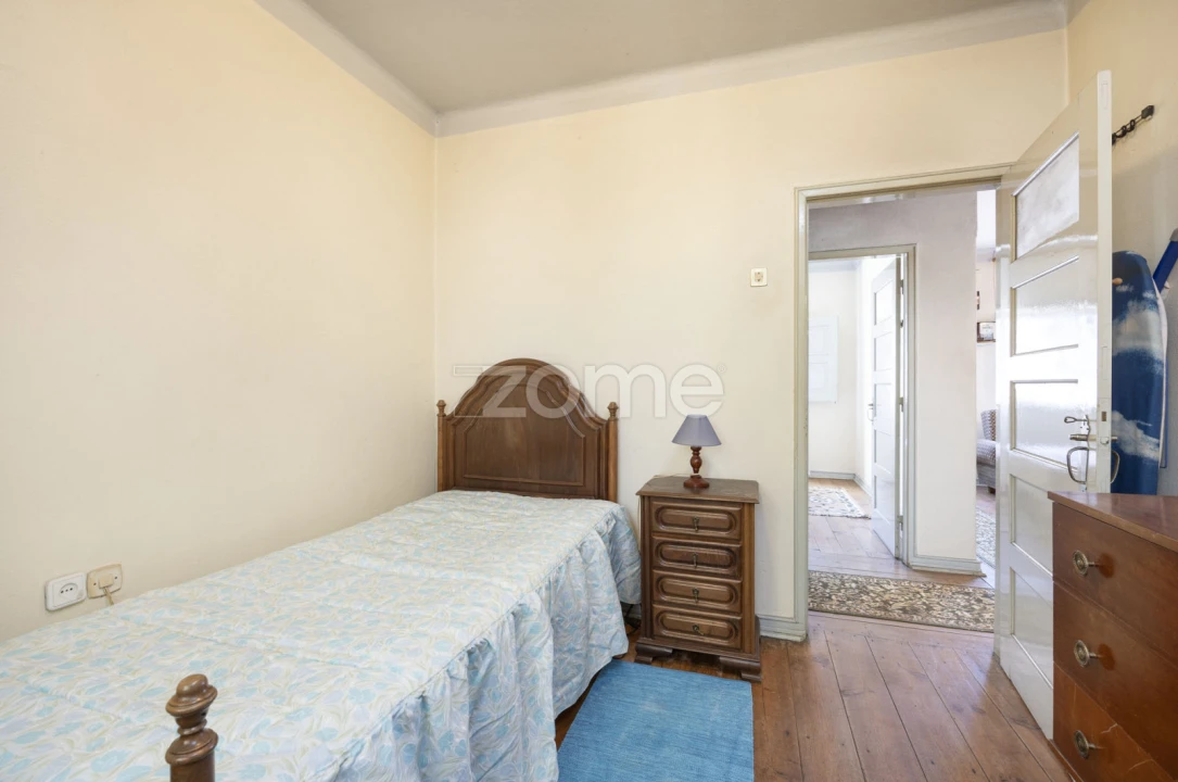 Moradia T4 para Venda em Santiago e São Simão de Litém e Albergaria dos Doze Foto 7