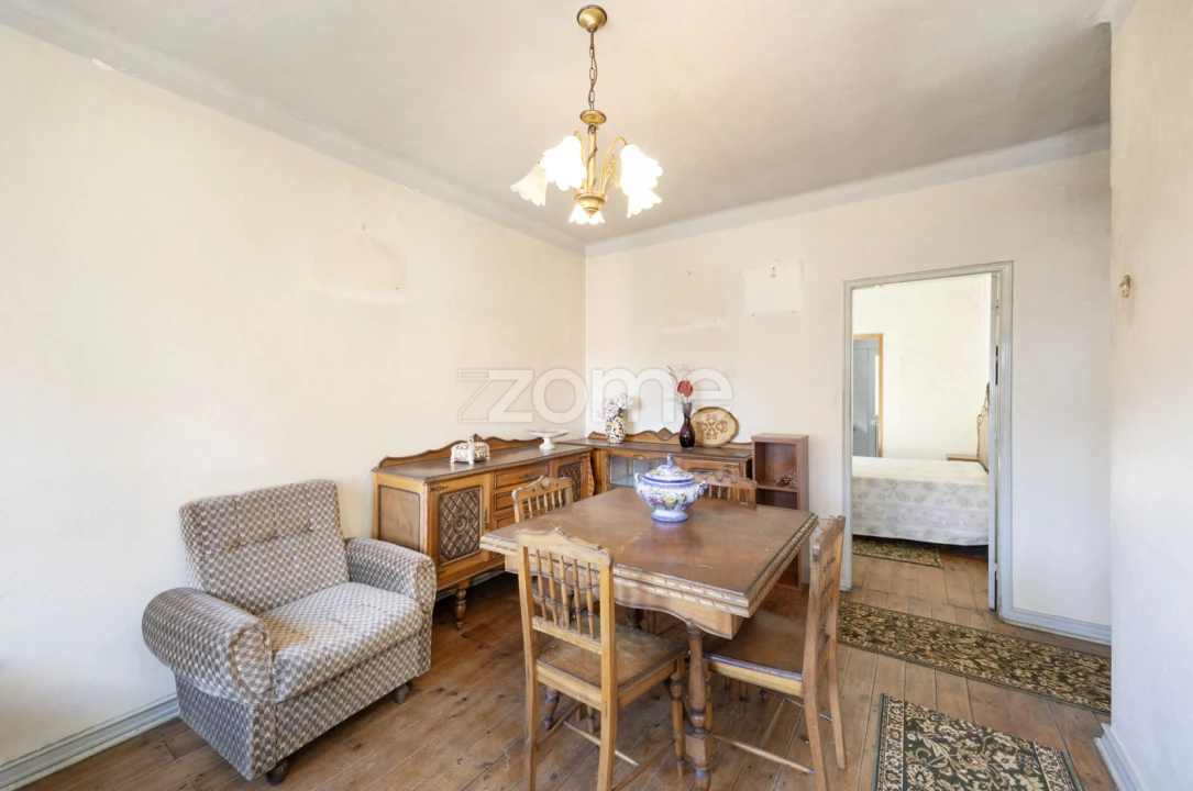 Moradia T4 para Venda em Santiago e São Simão de Litém e Albergaria dos Doze Foto 10