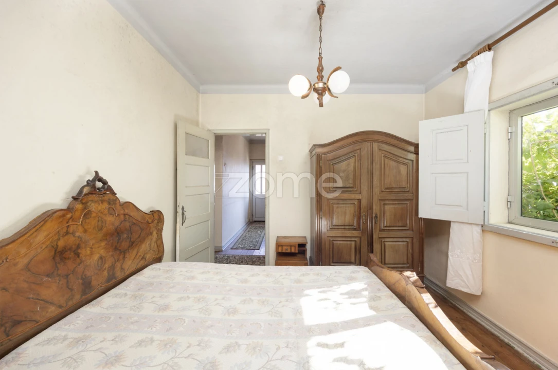 Moradia T4 para Venda em Santiago e São Simão de Litém e Albergaria dos Doze Foto 15