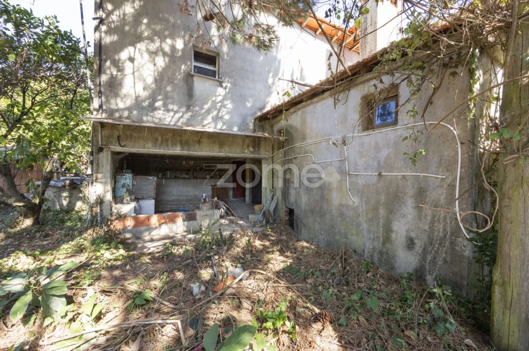 Moradia T4 para Venda em Santiago e São Simão de Litém e Albergaria dos Doze Foto 54