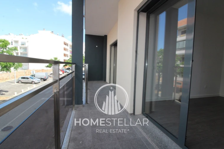 Apartamento T2 para Venda em Corroios Foto 20