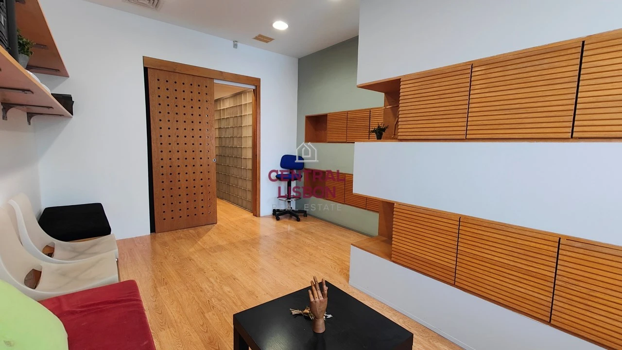 Escritório para Venda em Santo António Foto 4