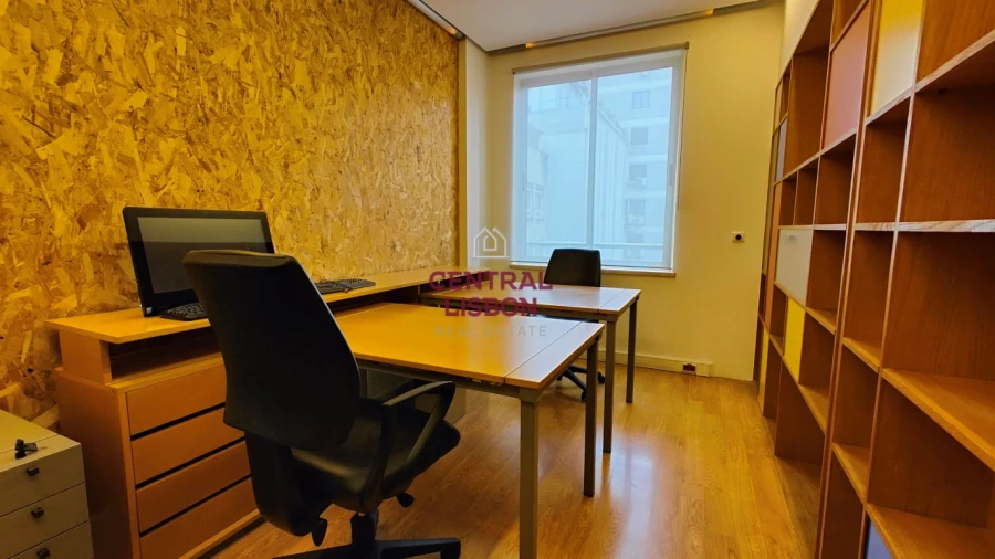 Escritório para Venda em Santo António Foto 3