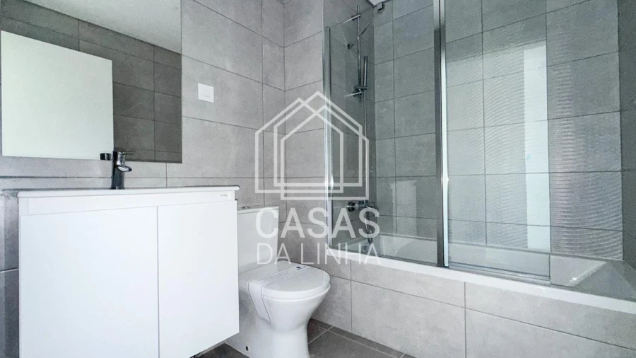 Apartamento T2 para Arrendamento em Loures Foto 6