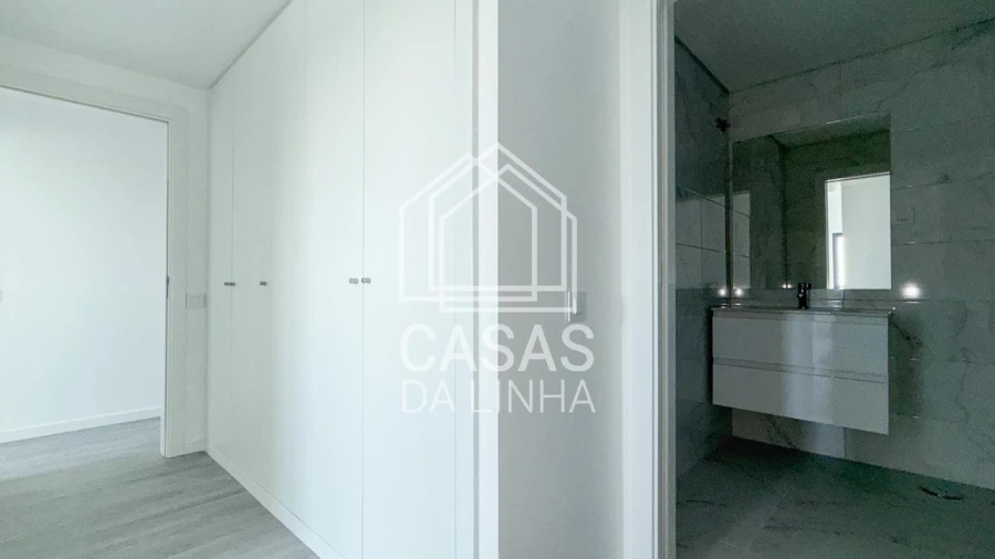 Apartamento T2 para Arrendamento em Loures Foto 14