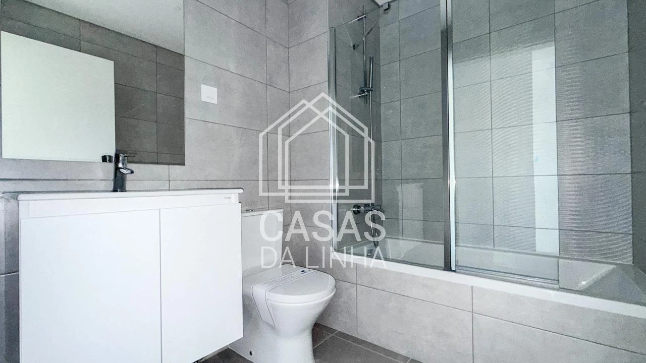 Apartamento T2 para Arrendamento em Loures Foto 6