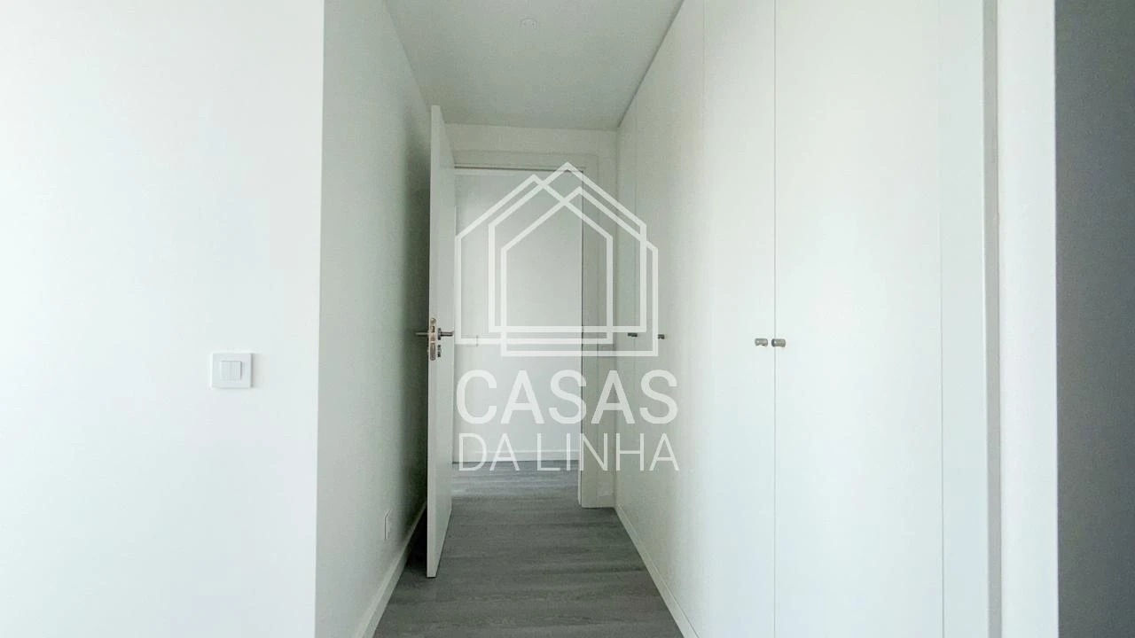 Apartamento T2 para Arrendamento em Loures Foto 15