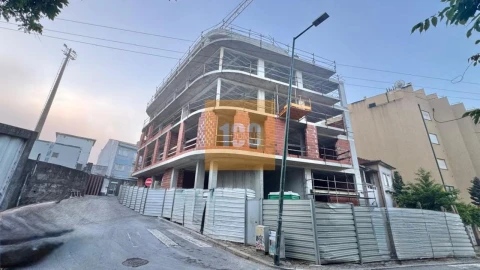 Apartamento T2 para Venda em Mafamude e Vilar do Paraíso
