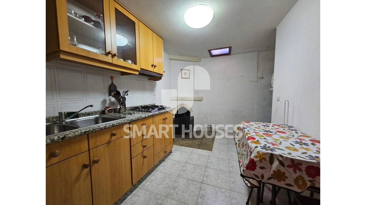 Moradia T2 para Venda em Vila Cova de Alva e Anseriz Foto 2
