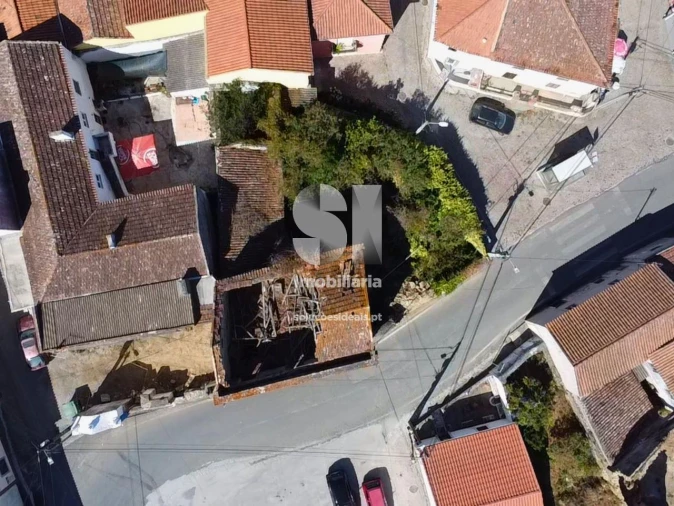 Moradia para Venda em Dois Portos e Runa Foto 6