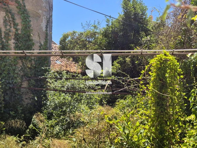 Moradia para Venda em Dois Portos e Runa Foto 14