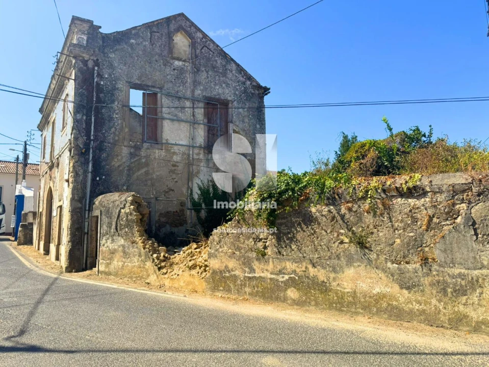 Moradia para Venda em Dois Portos e Runa Foto 11