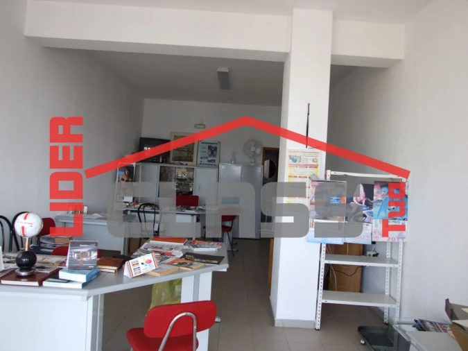 Loja para Arrendamento em Mirandela Foto 6