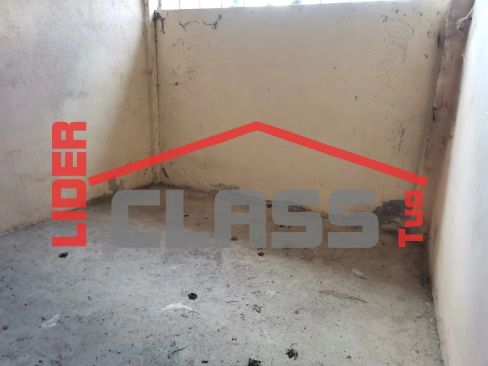 Moradia T3 para Venda em Poiares Foto 7