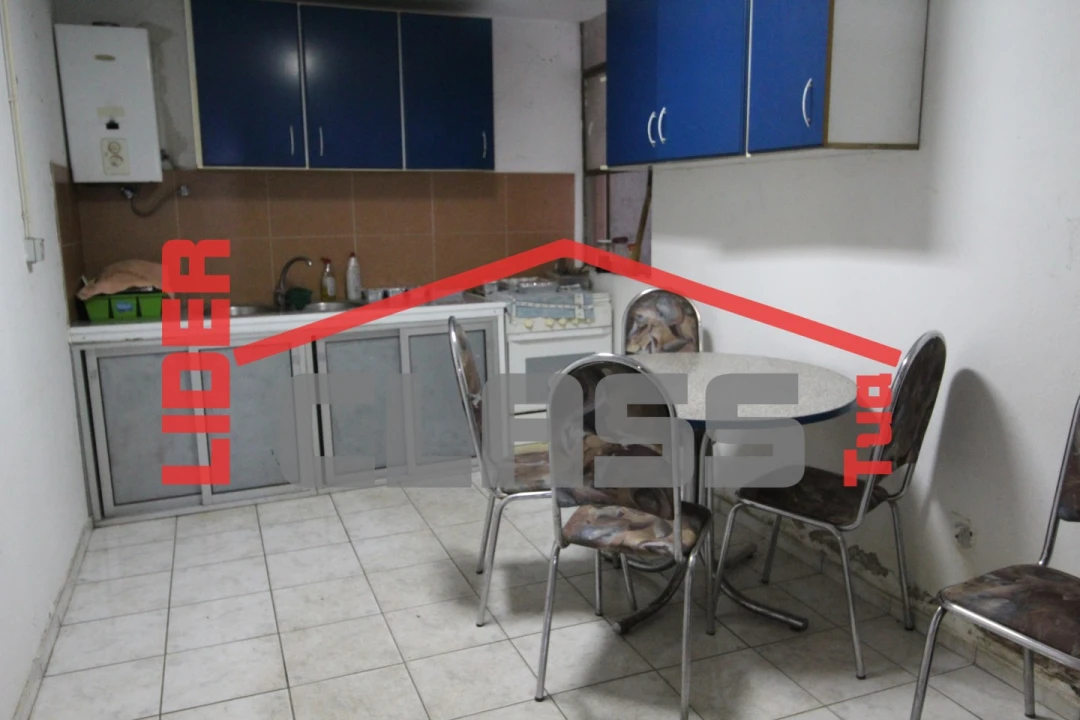 Armazém para Venda em Frechas Foto 5