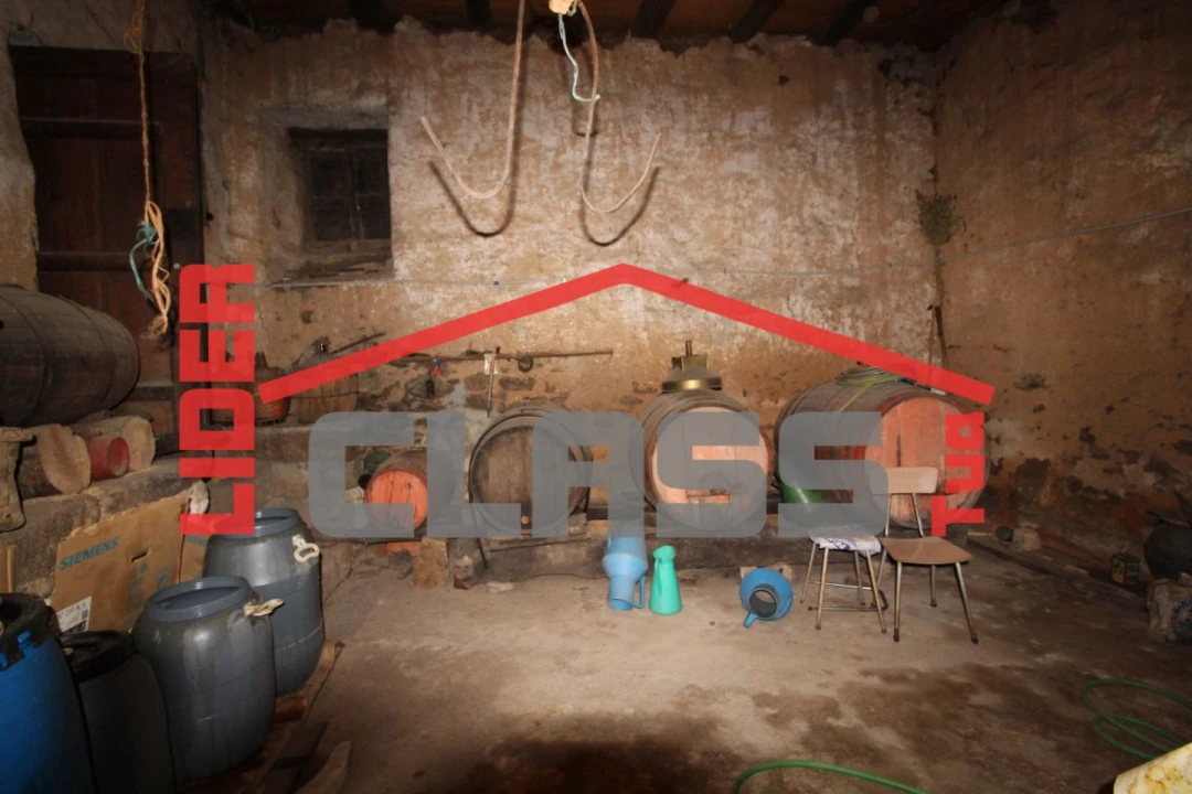 Moradia T3 para Venda em Torre de D. Chama Foto 19