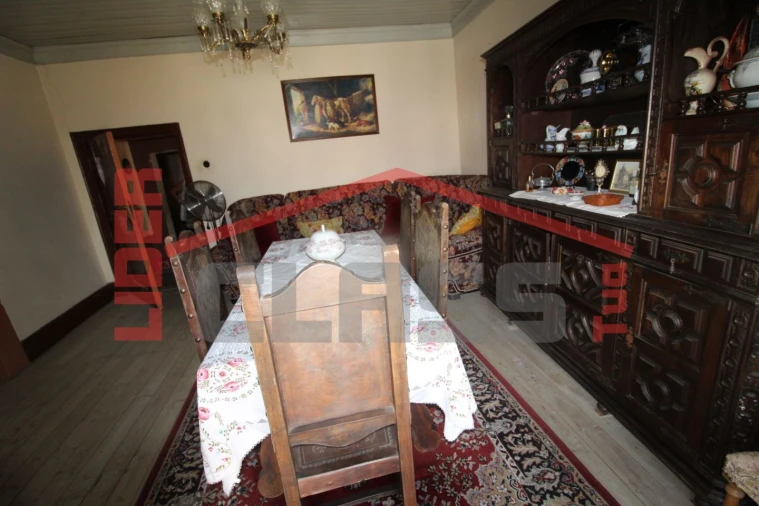 Moradia T3 para Venda em Torre de D. Chama Foto 11