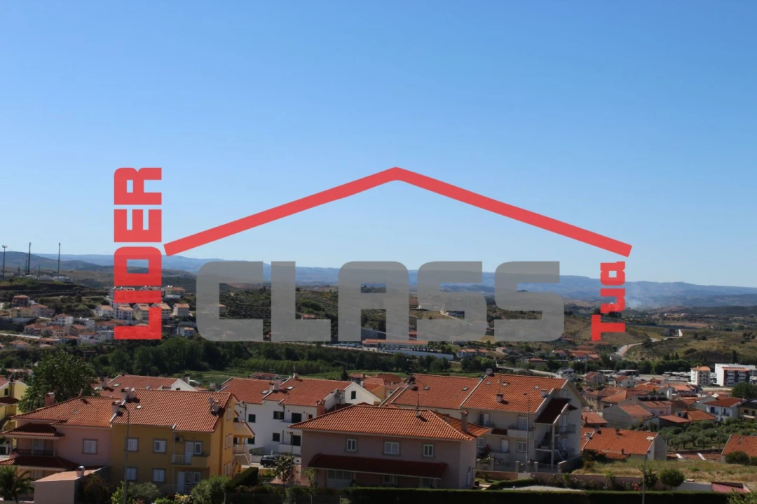 Terreno para Venda em Mirandela Foto 8