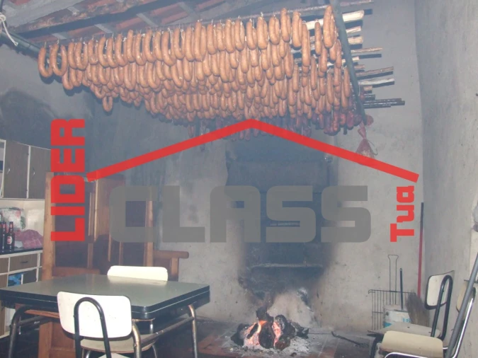 Moradia T2 para Venda em Vinhas Foto 18