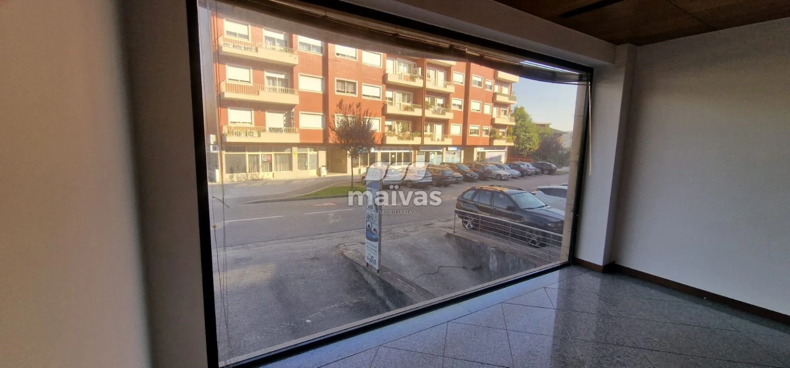Escritório para Venda em Vila Verde e Barbudo Foto 3