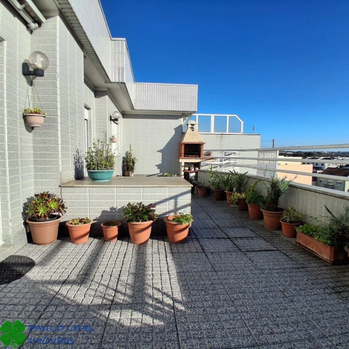 Apartamento T4 para Venda em Rio Tinto Foto 4