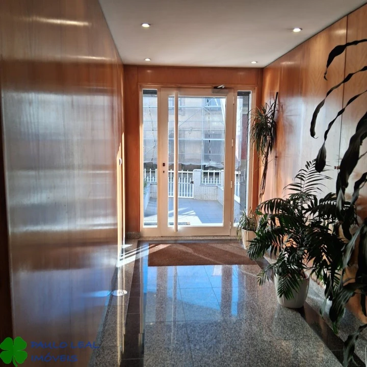 Apartamento T4 para Venda em Rio Tinto Foto 6