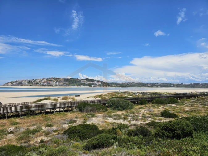 Terreno para Venda em Atouguia da Baleia Foto 29