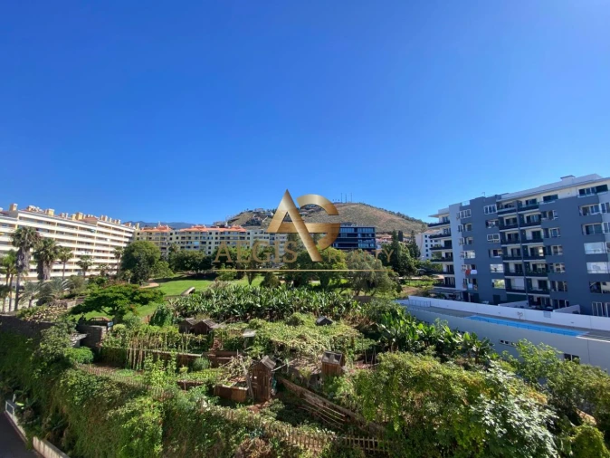 Apartamento T2 para Venda em São Martinho Foto 25