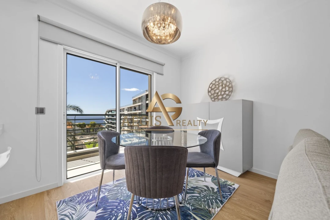 Apartamento T2 para Venda em São Martinho Foto 2