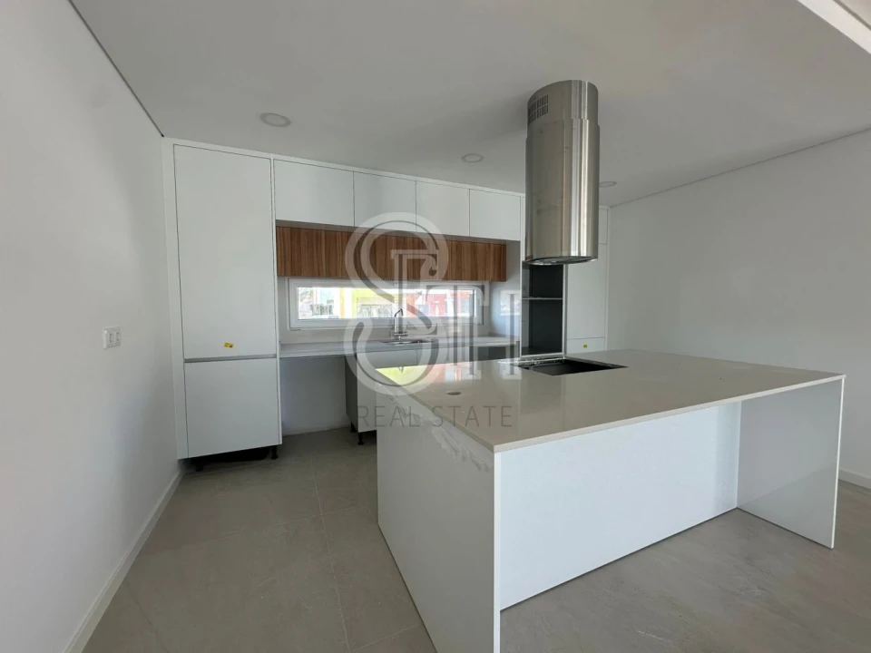 Moradia T3 para Venda em Charneca de Caparica e Sobreda Foto 10