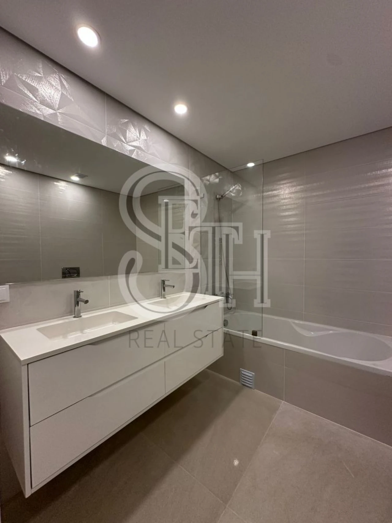 Moradia T3 para Venda em Charneca de Caparica e Sobreda Foto 20