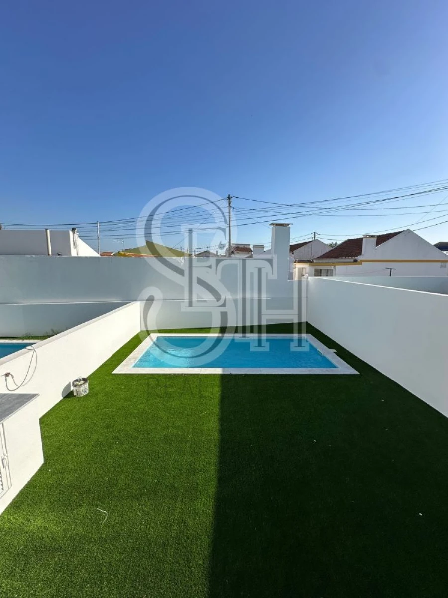 Moradia T3 para Venda em Charneca de Caparica e Sobreda Foto 10