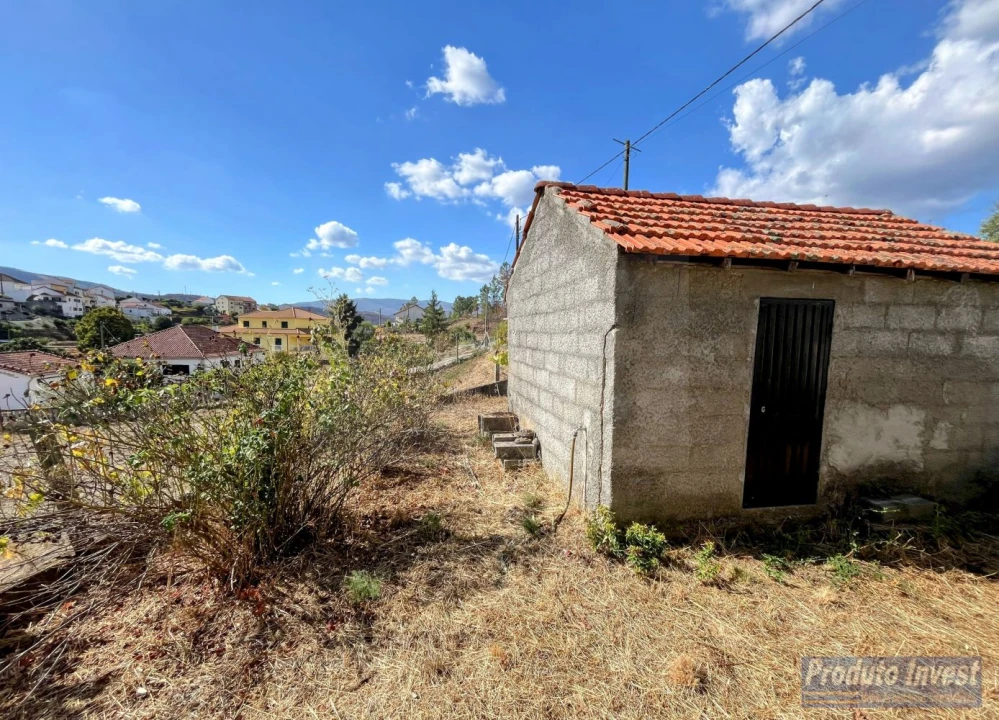 Moradia T3 para Venda em Silvares Foto 26