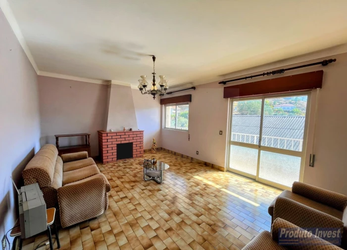 Moradia T3 para Venda em Silvares Foto 3