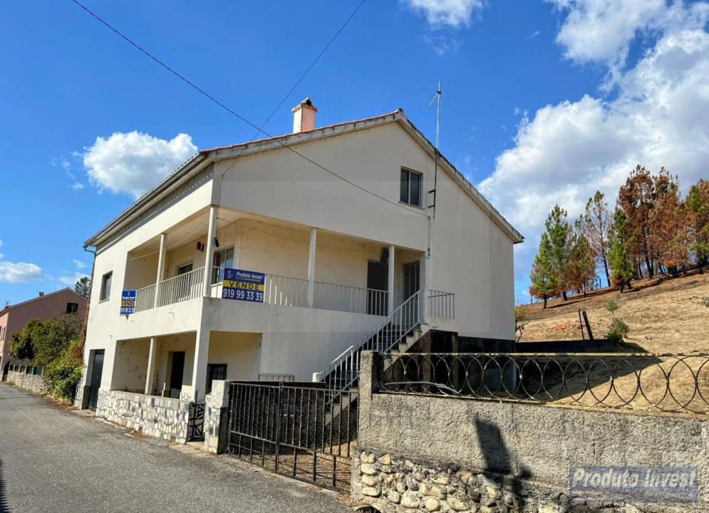 Moradia T3 para Venda em Silvares Foto 1