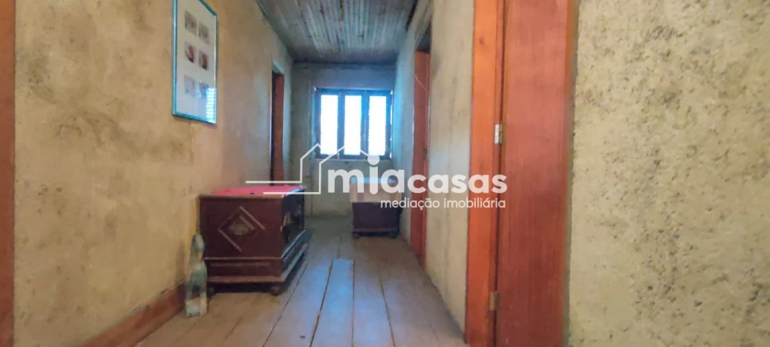 Moradia T4 para Venda em Casal Comba Foto 12