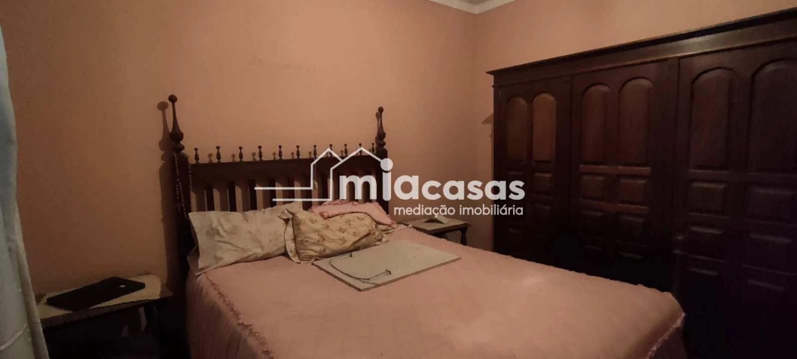 Moradia T4 para Venda em Casal Comba Foto 9