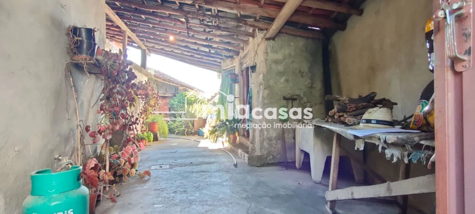 Moradia T4 para Venda em Casal Comba Foto 2