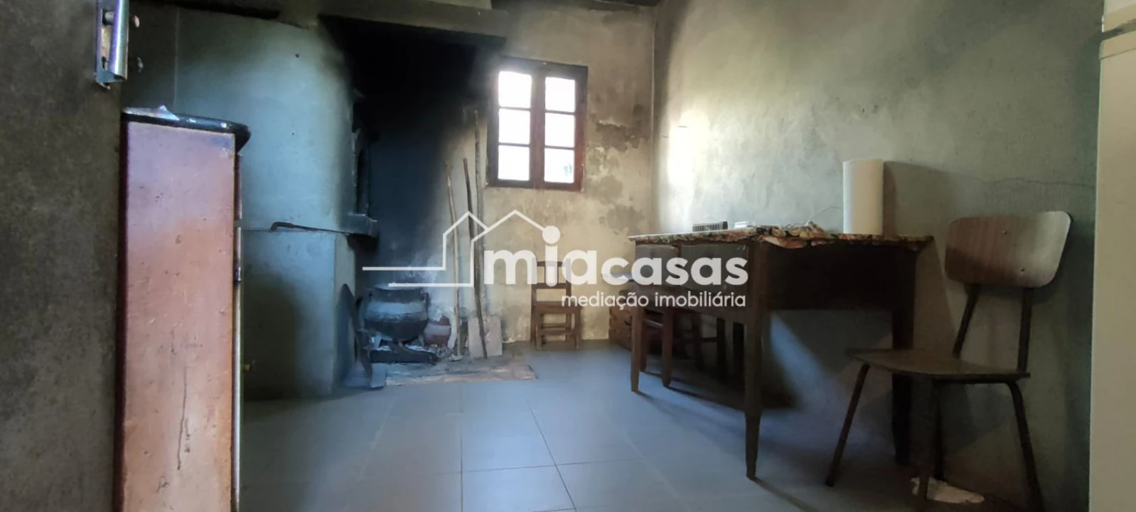 Moradia T4 para Venda em Casal Comba Foto 22