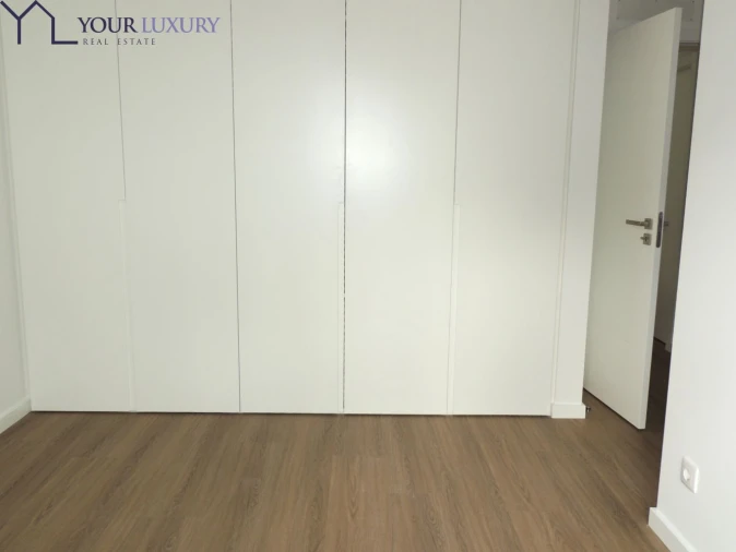 Moradia T3 para Venda em Mina de Água Foto 25